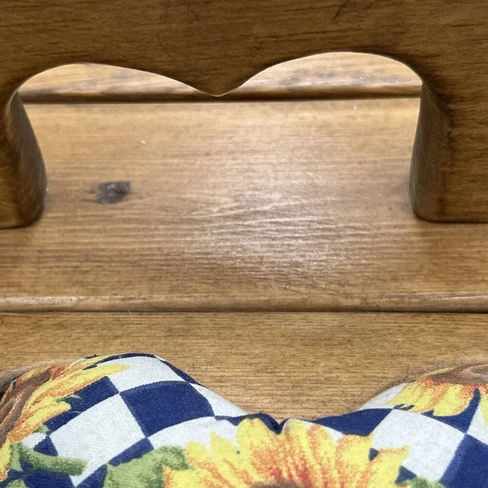 Vintage Half Bushel Sewing Picnic Basket Wooden Handle Sunflower Fabric Lined